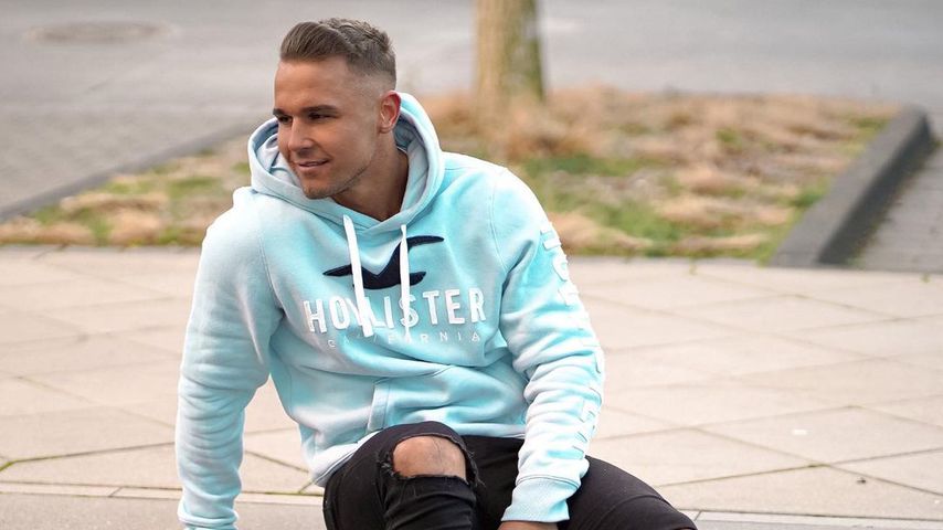 Bandscheibenvorfall? "Love Island"-Tobi klagt über Schmerzen