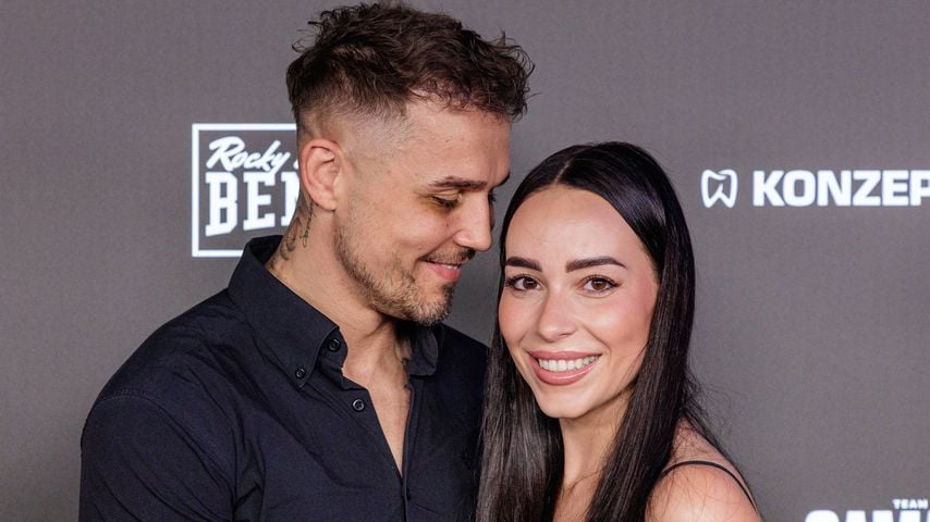 Tobias Pietrek und Freundin Mina beim Fame Fighting in der Leverkusener Ostermann Arena