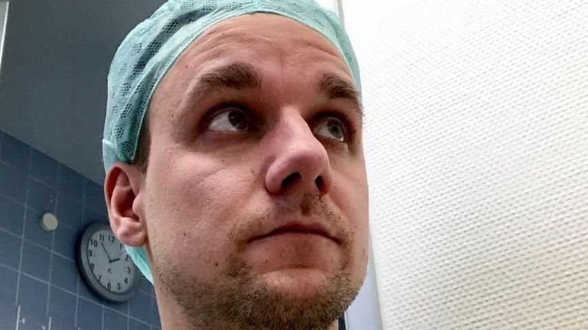 Tobias Schlegl in einem Krankenhaus, November 2023