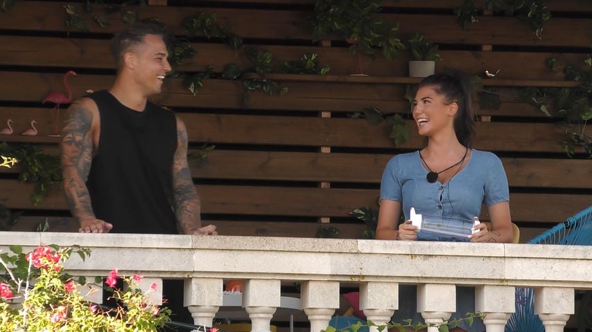 Tobias und Laura bei "Love Island"