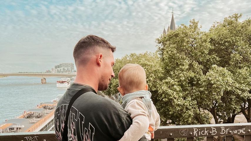 Tobias Wolf mit seinem Sohn Lyan