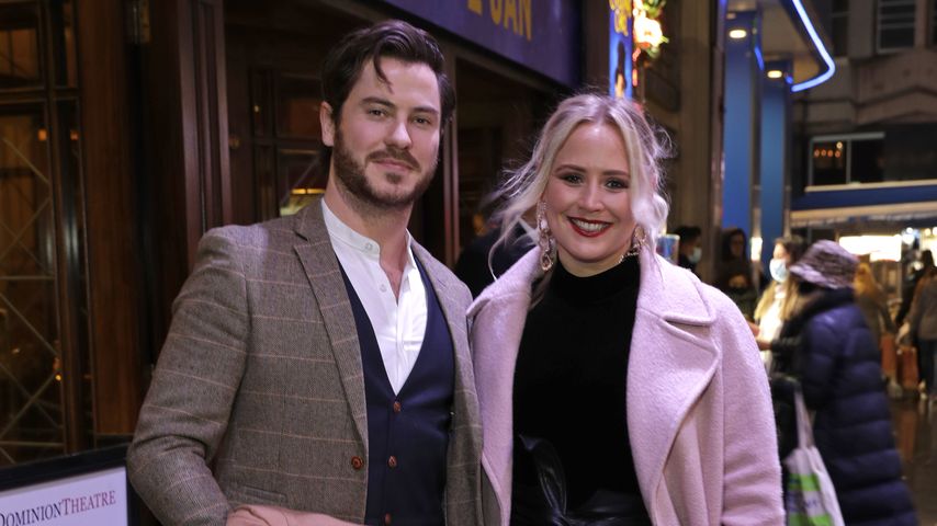 Toby-Alexander Smith und Amy Walsh im Dezember 2020