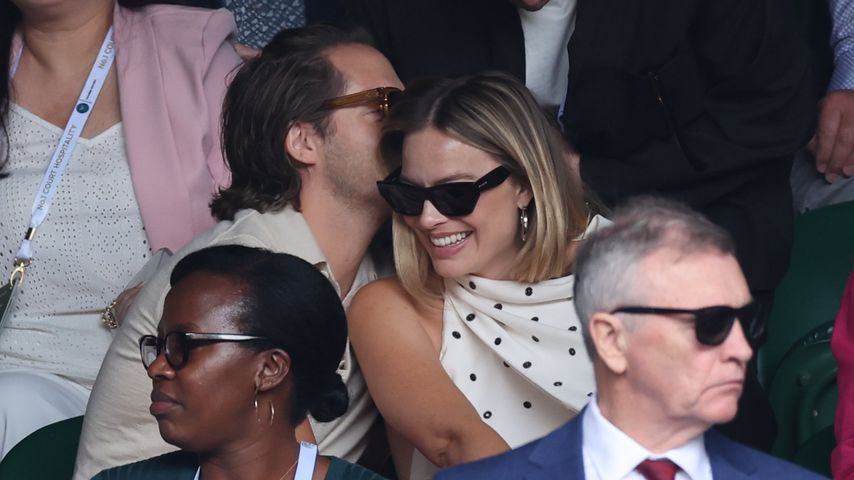 Tom Ackerley und Margot Robbie in Wimbledon, Juli 2024