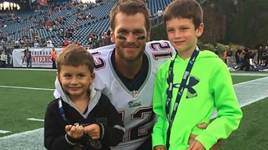 Tom Brady mit seinen Söhnen Benjamin und John