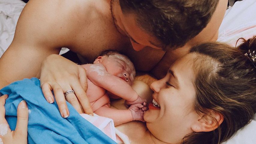 Bei Geburt: Papa Tom Burgess wäre fast ohnmächtig geworden
