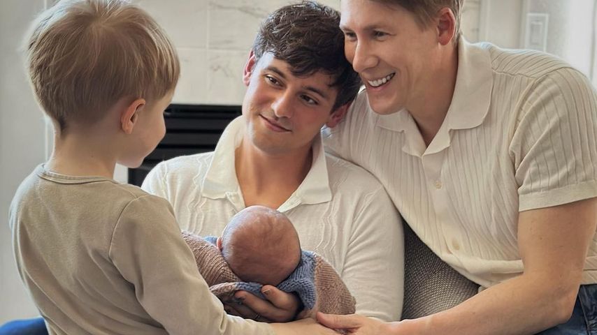 Tom Daley und Dustin Lance mit ihren beiden Kindern
