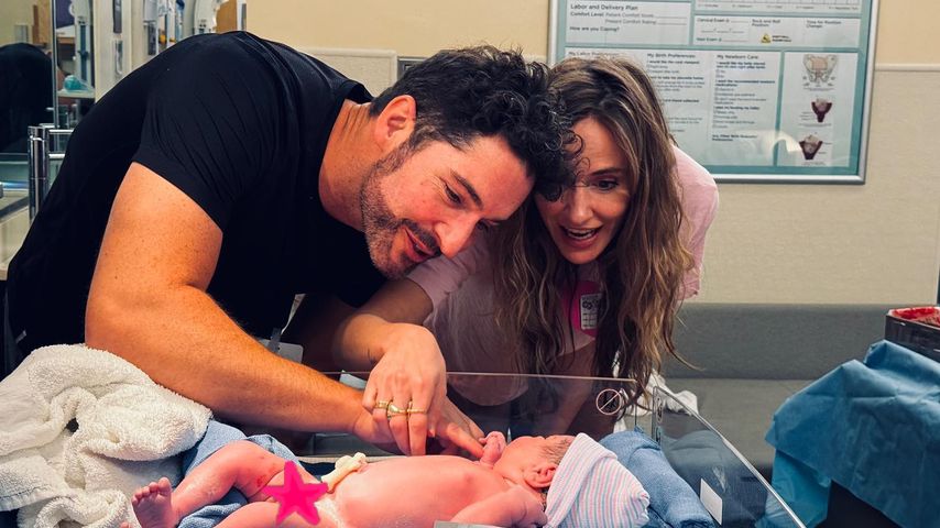 "Lucifer"-Star Tom Ellis und seine Frau sind Eltern geworden
