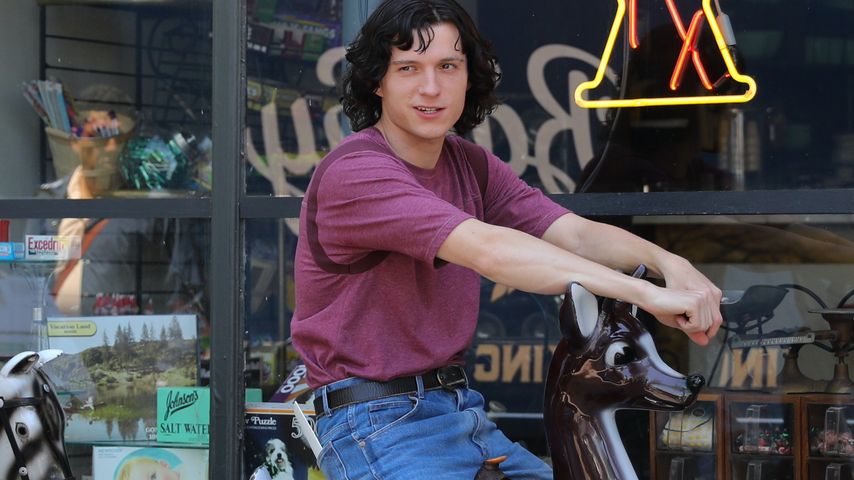 So lustig verbrachte Tom Holland seinen 26. Geburtstag!