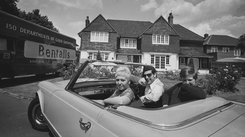 Tom Jones mit seiner Frau Melinda und ihrem gemeinsamer Sohn Mark 1967