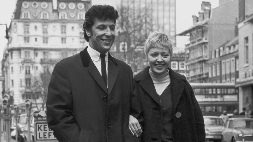 Tom Jones und Melinda Rose Woodward 1965