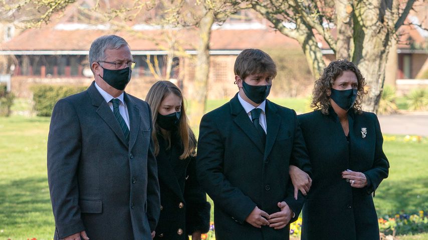 Tom Moores Schwiegersohn Colin Ingram, Enkelin Georgia, Enkel Benjie und Tochter Hannah Ingram-Moore