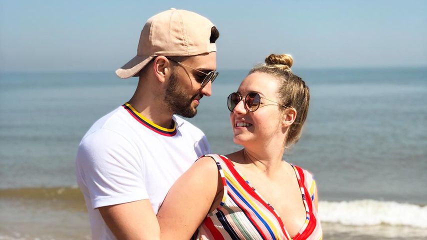 Tom Parker und Kelsey Hardwick im April 2019