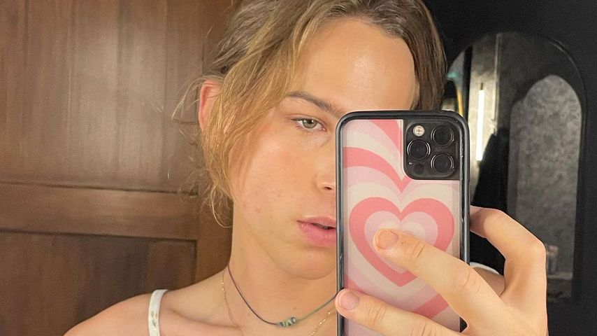 Tommy Dorfman, 2021