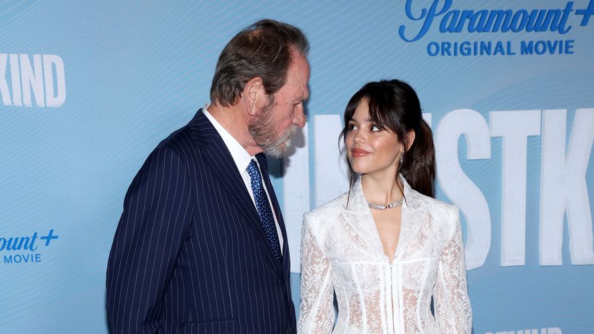 Tommy Lee Jones und Jenna Ortega im Dezember 2023