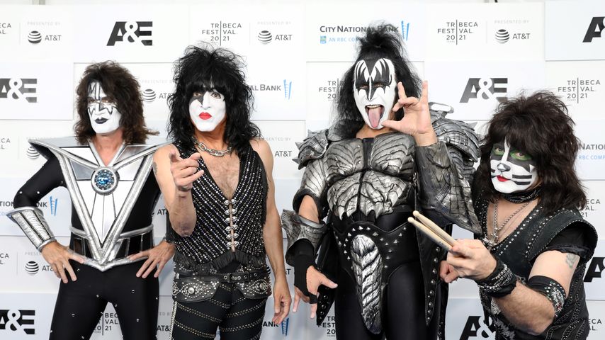 Tommy Thayer, Paul Stanley, Gene Simmons, und Eric Singer