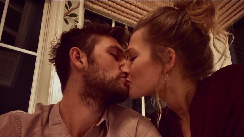 Toni Garrn und Alexander Pettyfer, Dezember 2019