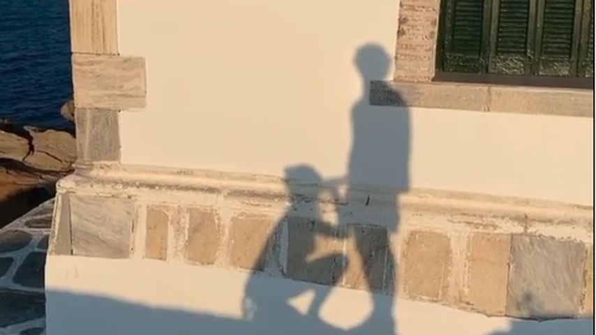 Toni Garrn und Alex Pettyfer im August 2020