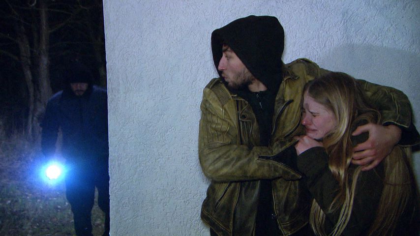 Toni (Katharina Kock) und Dean (Adonis Jovanovic) bei "Berlin - Tag & Nacht"