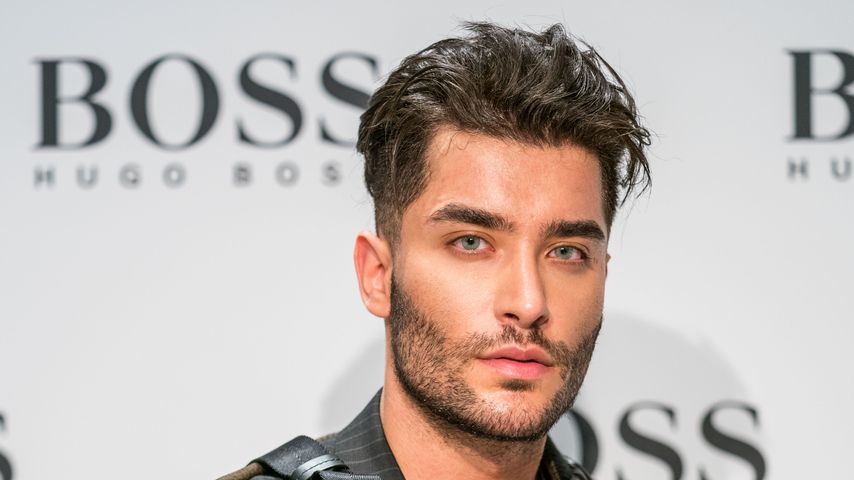 Toni Mahfud, Model