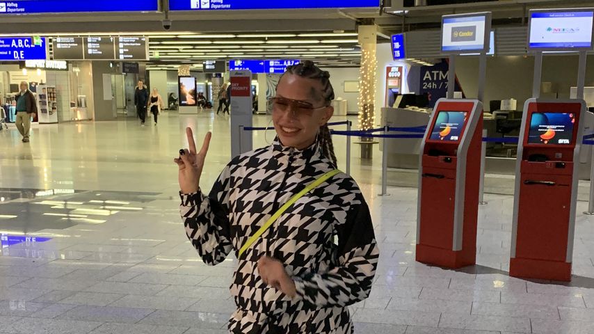 Extensions raus: Toni Trips ist bereit fürs Dschungelcamp!