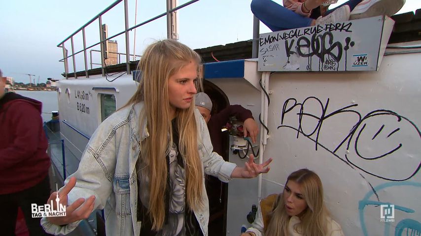 Das "Berlin - Tag & Nacht"-Hausboot bekommt einen neuen Look