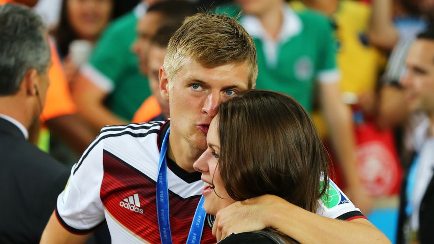 Toni und Jessica Kroos nach dem WM-Finale 2014