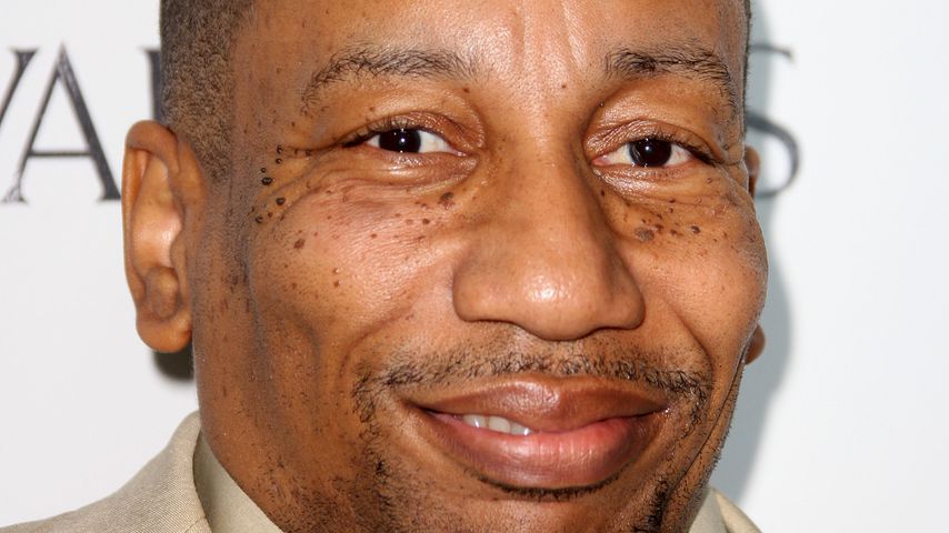 Autsch! "Bad Santa"-Star Tony Cox fährt einen Radfahrer an!