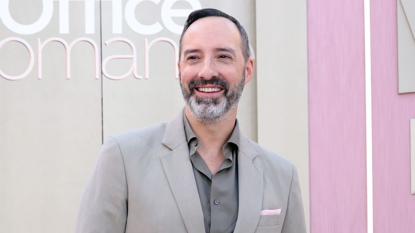 Bei der Weltpremiere von Netflix’ "Office Romance" im Egyptian Theatre: Tony Hale in Los Angeles