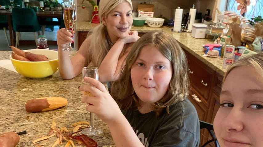 Tori Spelling mit ihren Kindern, Thanksgiving 2021