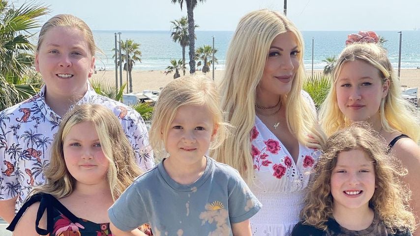 Tori Spelling mit ihren Kindern im Mai 2021