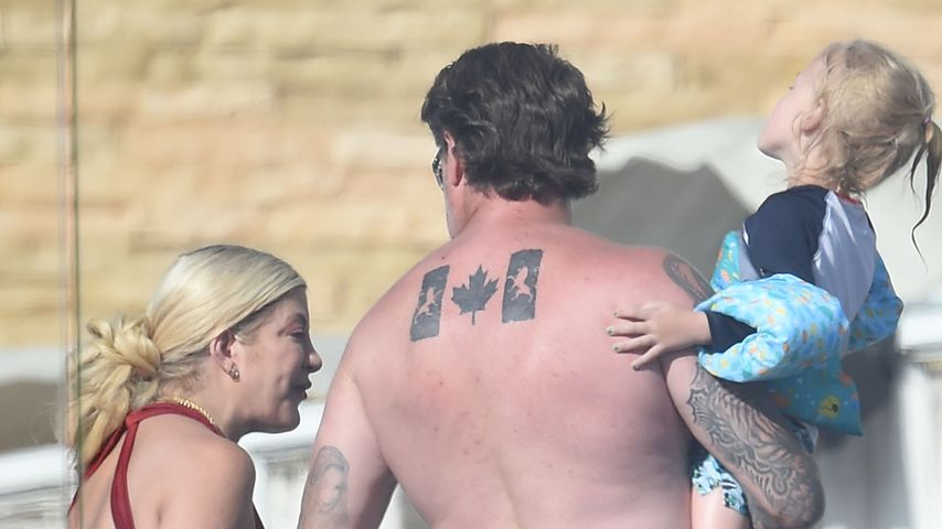 Tori Spelling und Dean McDermott mit ihrer Tochter