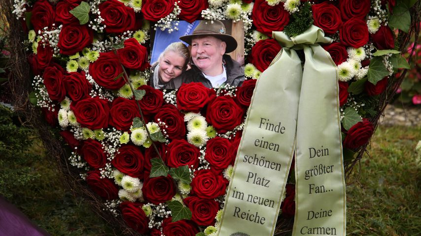 Zum 1. Todestag: Witwe erinnert an verstorbenen Tamme Hanken