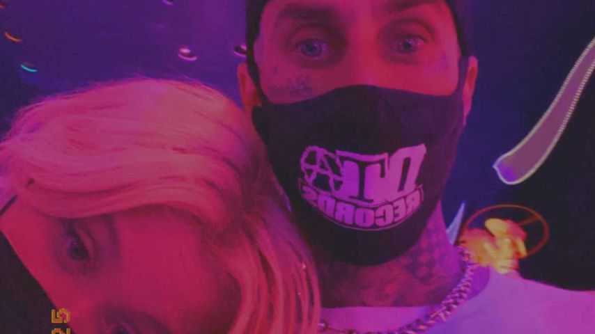Travis Barker mit seiner Tochter Alabama Luella
