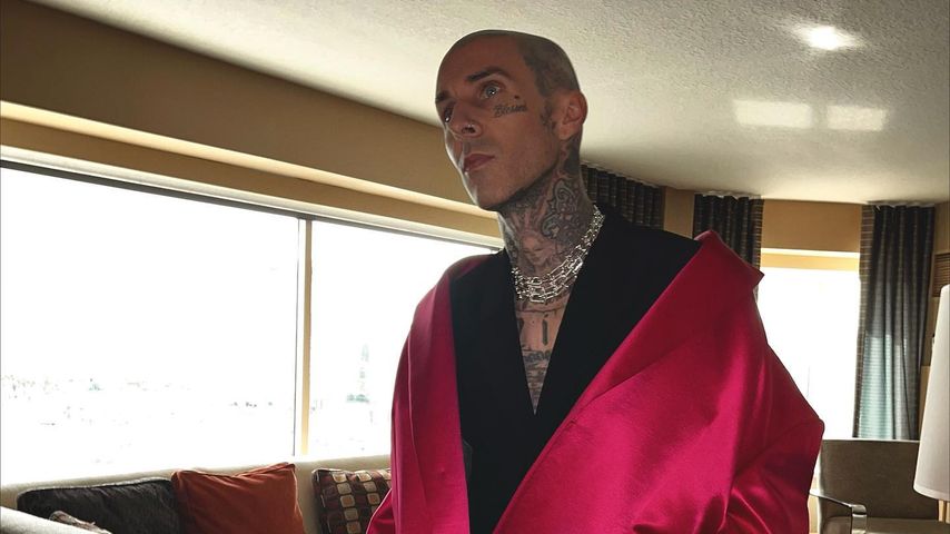 Tochter besorgt: Travis Barker befindet sich im Krankenhaus!