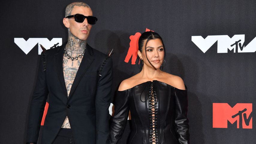 Warum? Kourtney Kardashian und Travis' Hochzeit verschoben