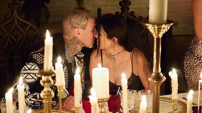 Nach Heirat: Kourt und Travis Barker beim satanischen Dinner