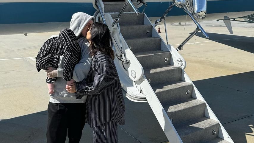 Travis Barker und Kourtney Kardashian mit ihrem Sohn Rocky