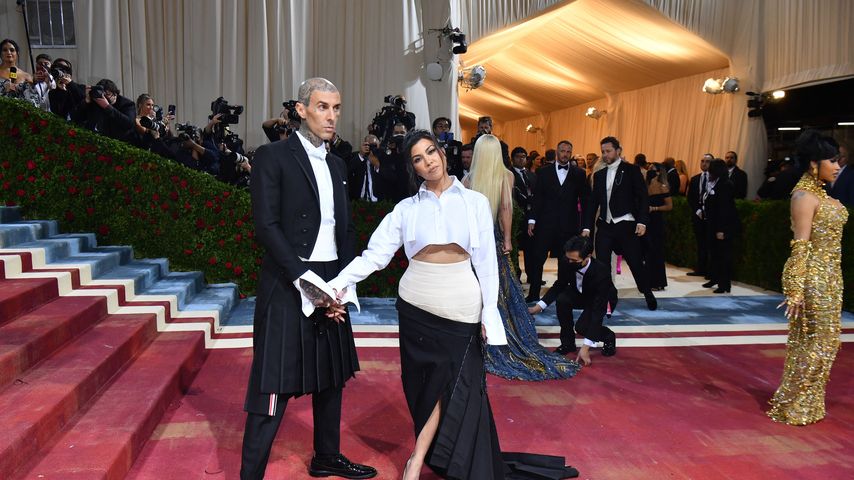 Travis Barker und Kourtney Kardashian bei der Met Gala 2022
