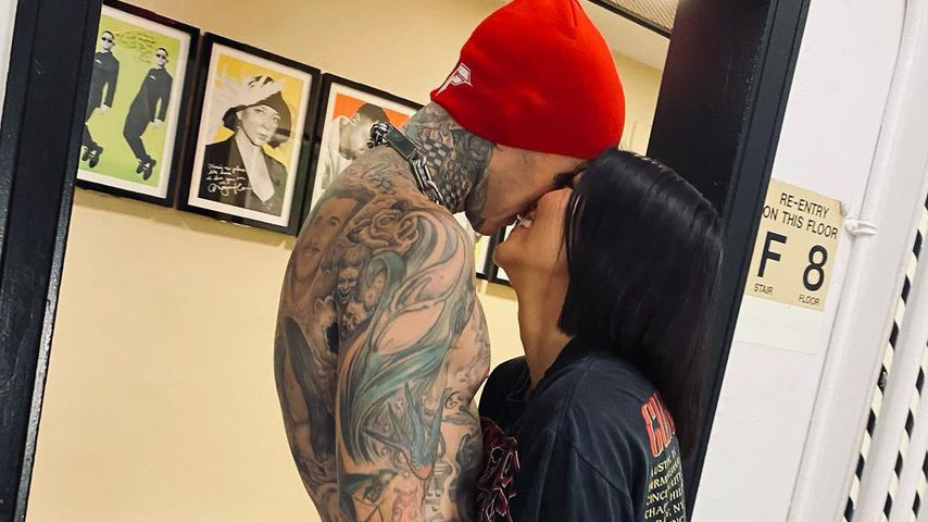 Travis Barker und Kourtney Kardashian im November 2021