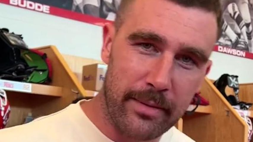 Travis Kelce und sein NFL-Team haben Freundschaftsarmbänder!