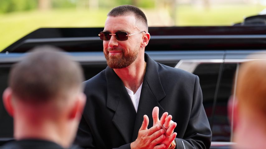 Travis Kelce bei einer Zeremonie der Kansas City Chiefs, Juni 2023