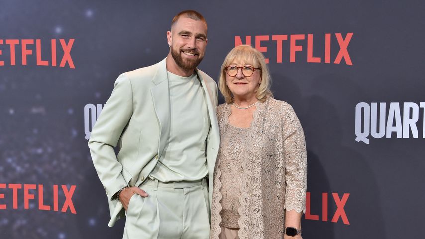 Travis Kelce mit seiner Mama Donna