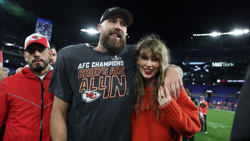 "Wie zum Teufel?": Travis Kelce staunt über seine Beziehung