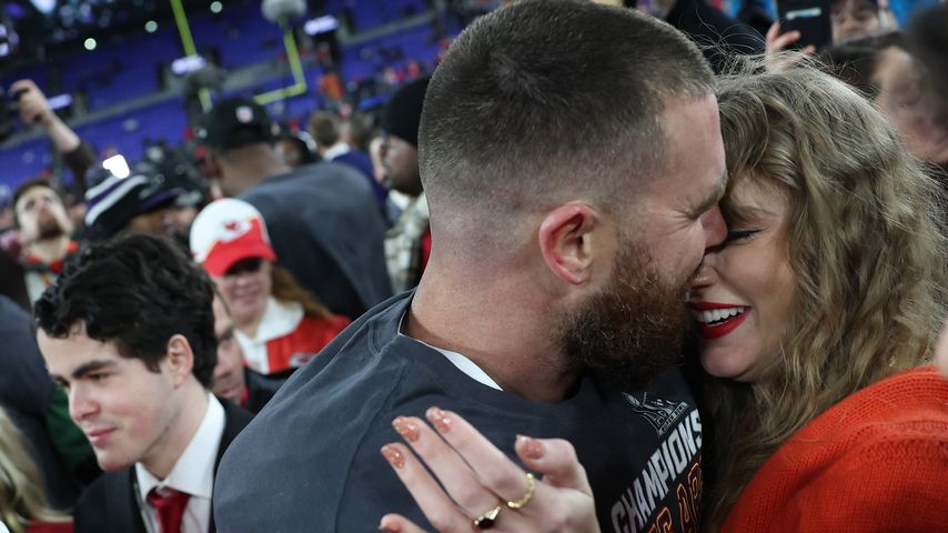 Travis Kelce und Taylor Swift im Januar 2024 in Baltimore