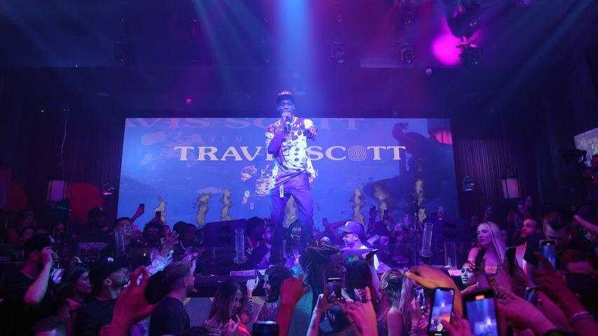 Travis Scott auf der E11Even-Bühne in Miami