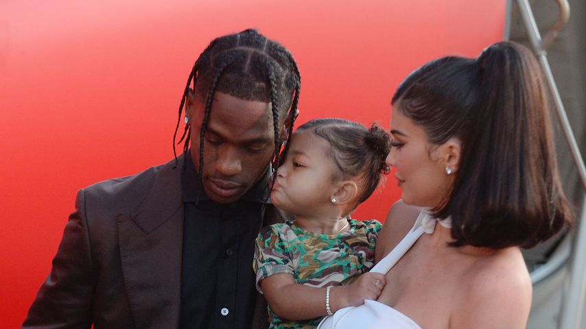 Travis Scott, Stormi Webster und Kylie Jenner bei der "Look Mom I Can Fly"-Premiere, 2019