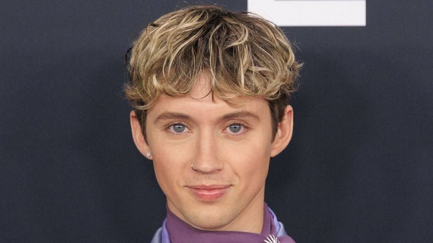 Troye Sivan wehrt sich gegen TikTok-Arzt und Schönheitsdruck