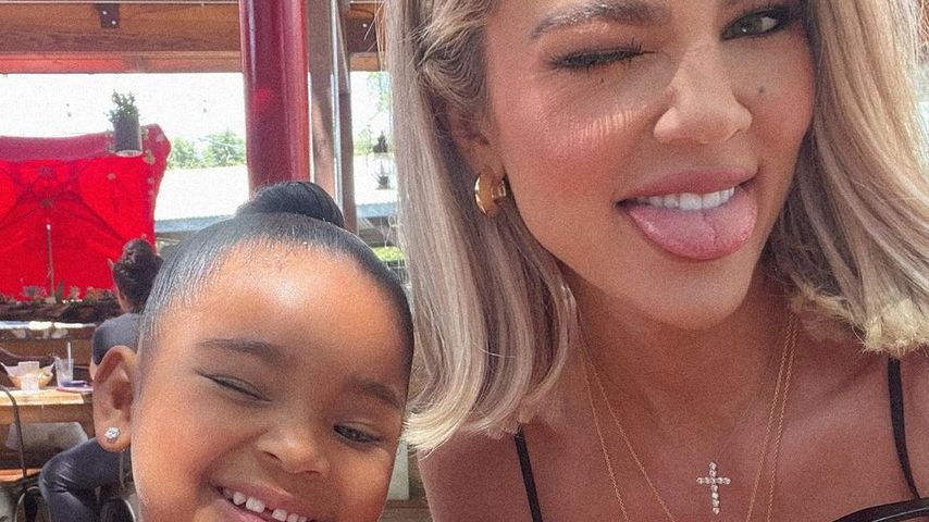 Khloé Kardashian mit ihrer Tochter True