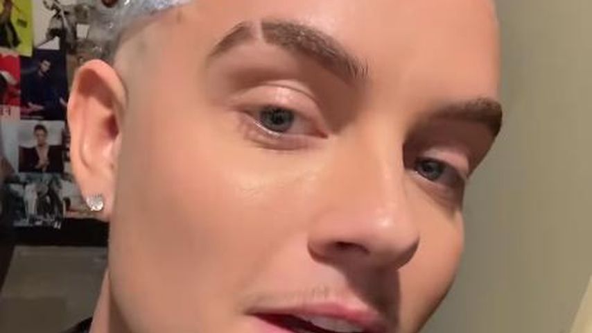 Eyebrow-Cut und Platinblond: Twenty4tim zeigt Transformation