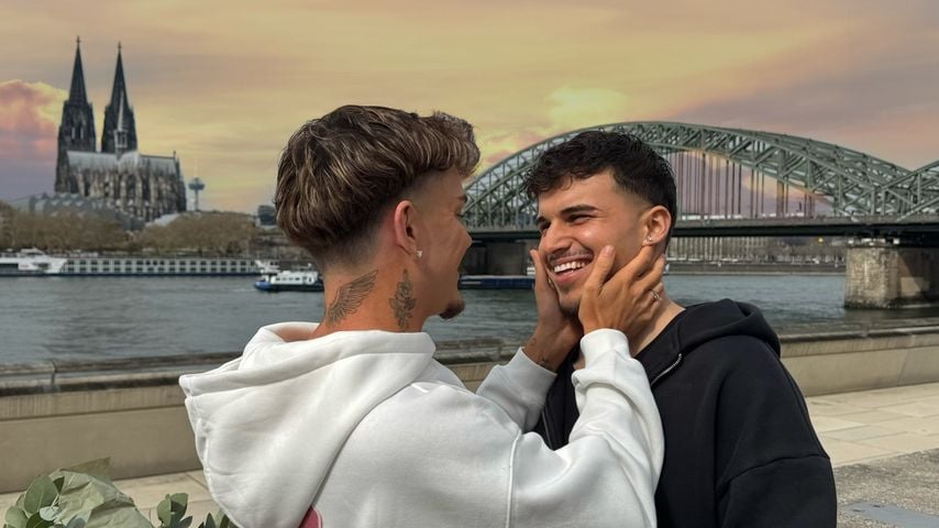 Zahlreiche Promis gratulieren Twenty4tim zum Liebesglück